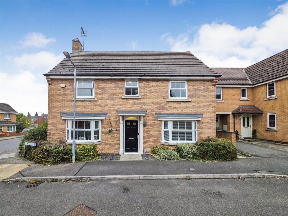 Kelso Close, Corby