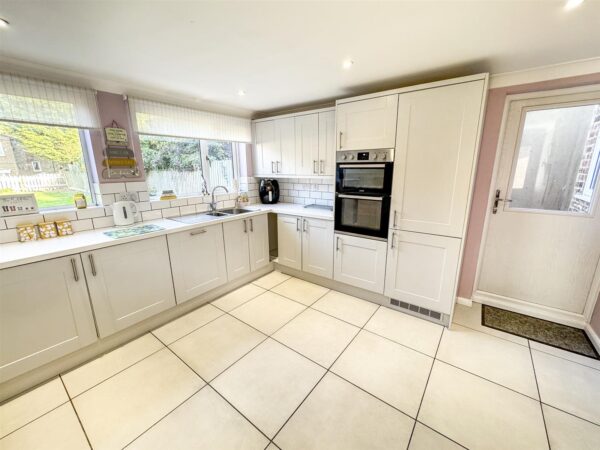 Stocks Lane, Corby