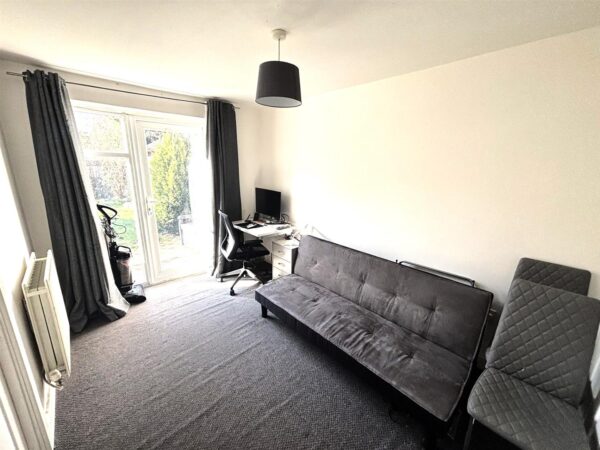 Melford Close, Corby