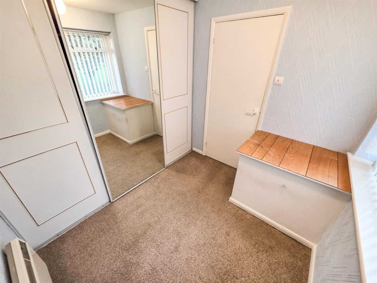 Howe Crescent, Corby