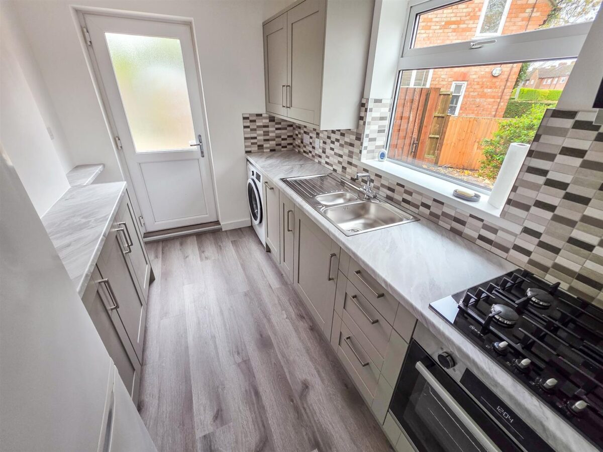 Westfields Road, Corby