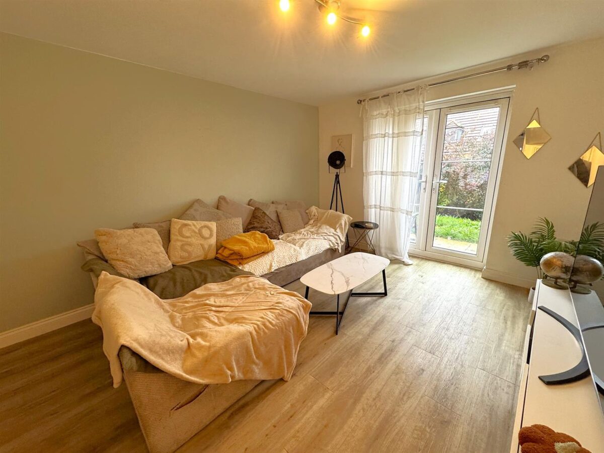 Snowdon Close, Corby