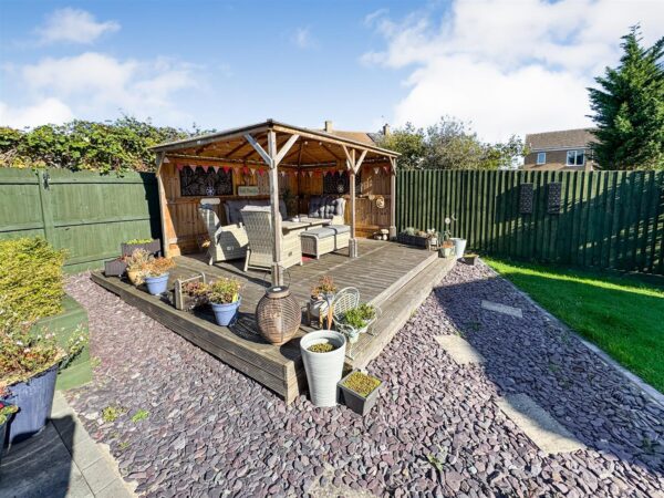 Chestnut Avenue, Corby