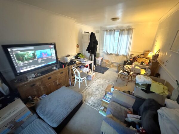 James Watt Avenue, Corby