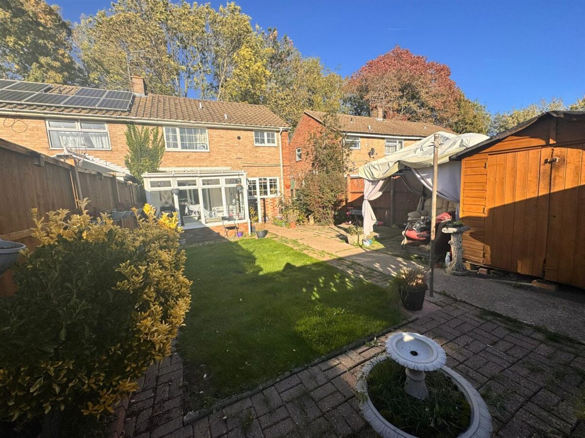 Weymouth Close, Corby
