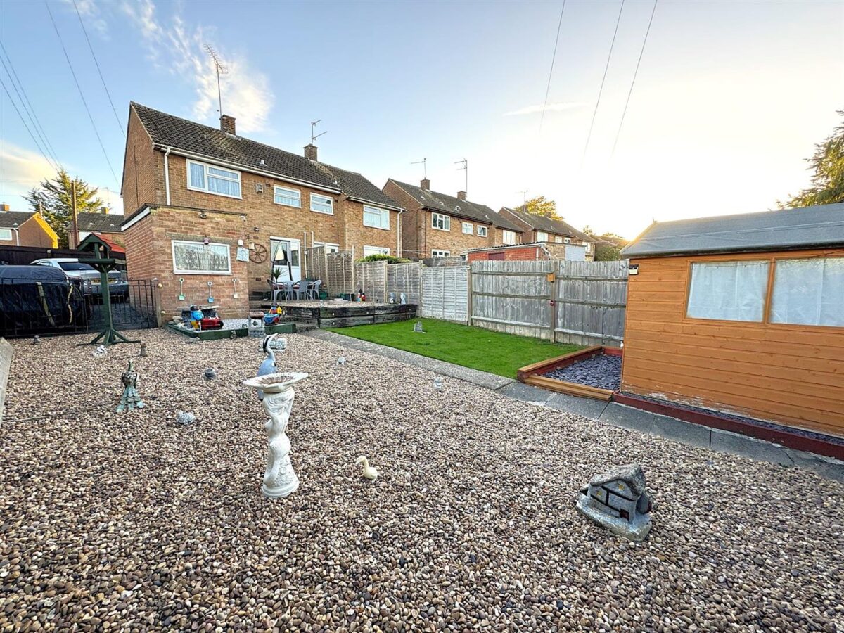 Blake Road, Corby
