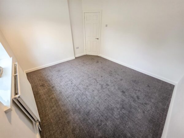 Westfields Road, Corby