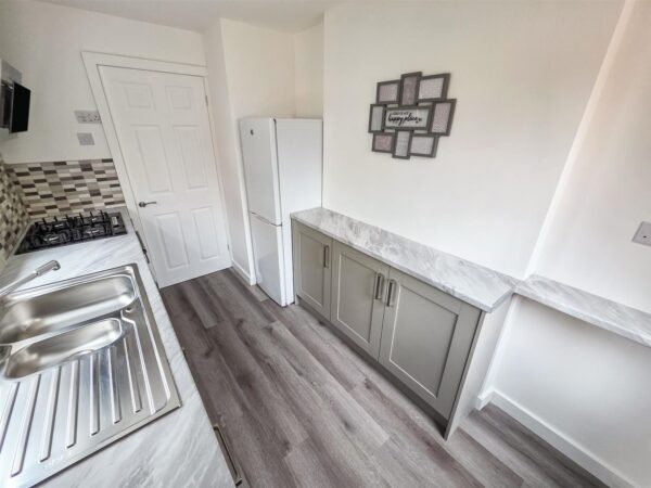 Westfields Road, Corby