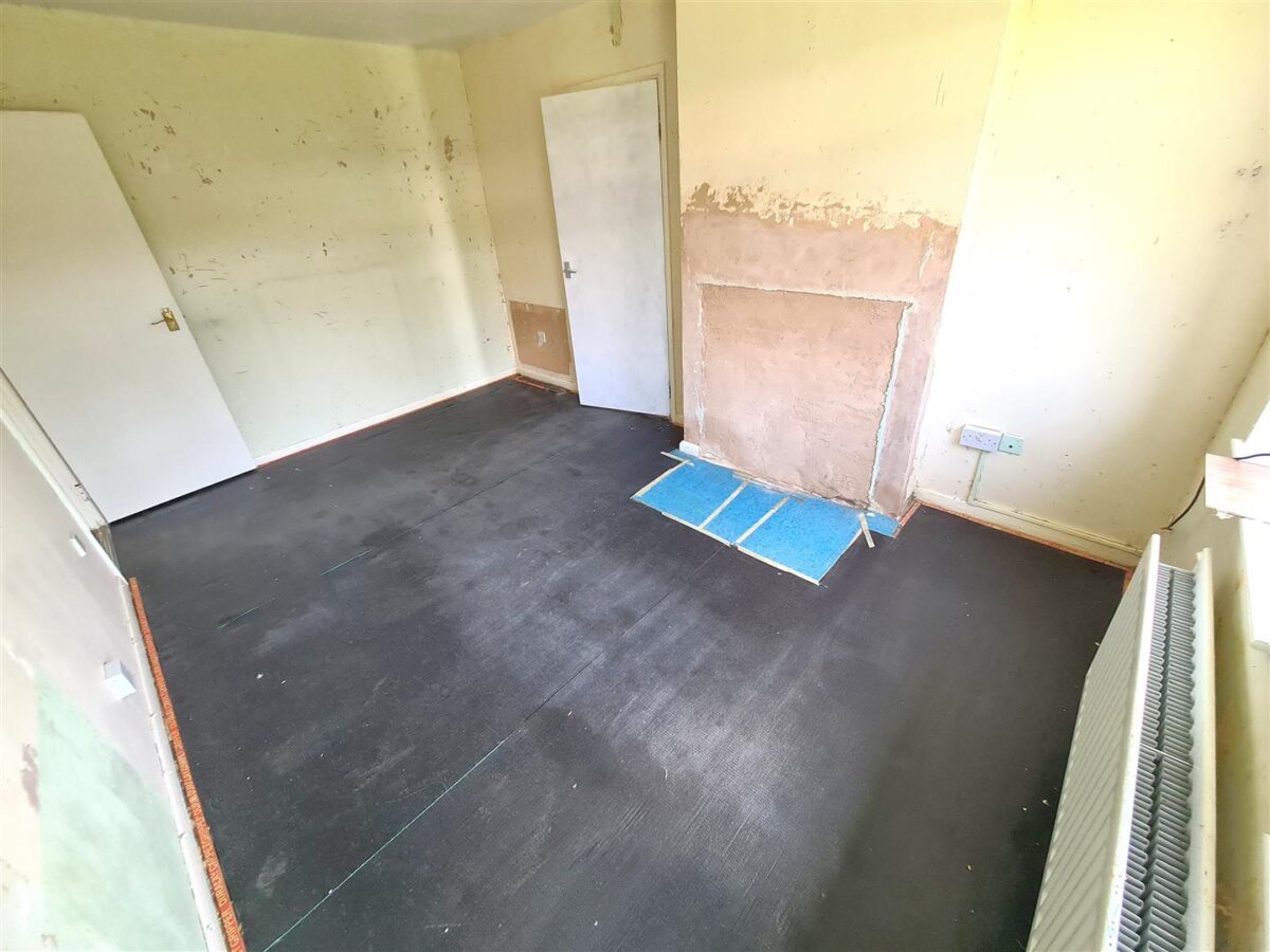 Welland Close, Caldecott, Market Harborough