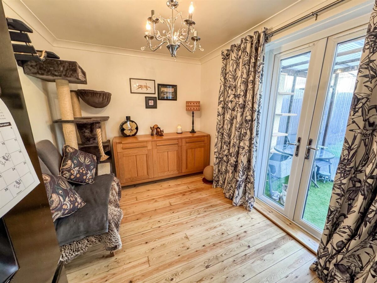 Welland Vale Close, Corby