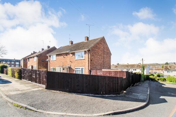 Blake Road, Corby