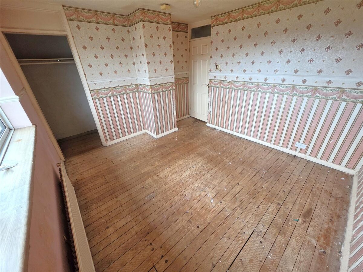 Glastonbury Road, Corby