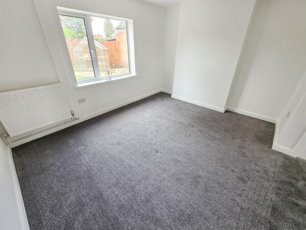 Westfields Road, Corby