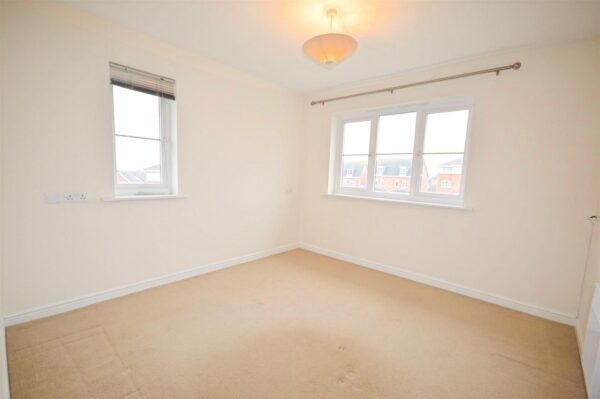 Fontwell Crescent, Corby