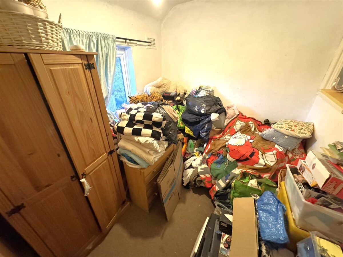 James Watt Avenue, Corby