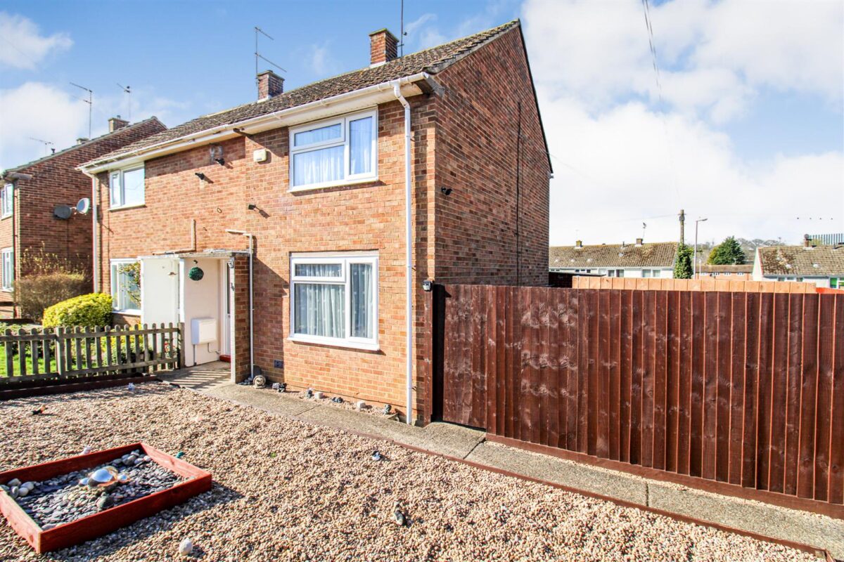 Blake Road, Corby