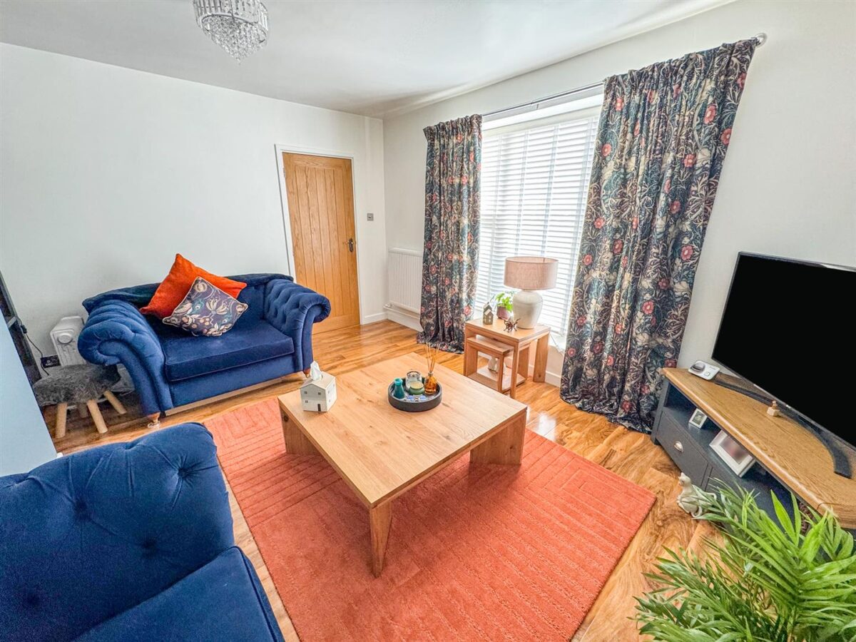 Welland Vale Close, Corby