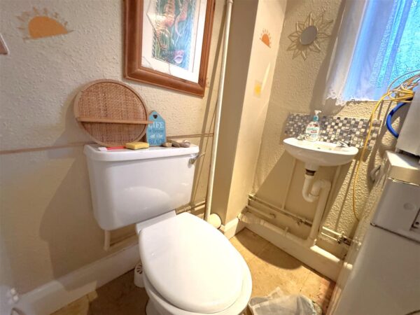 James Watt Avenue, Corby