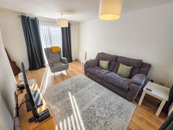 Charnwood Road, Corby