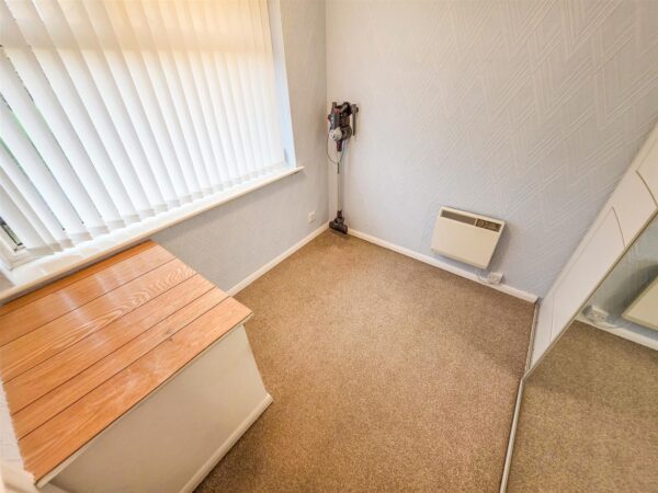 Howe Crescent, Corby