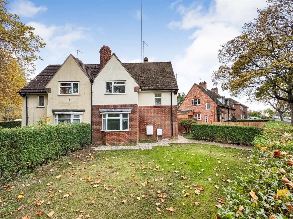 Westfields Road, Corby