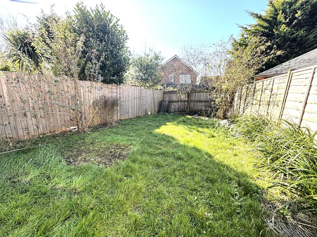 Melford Close, Corby