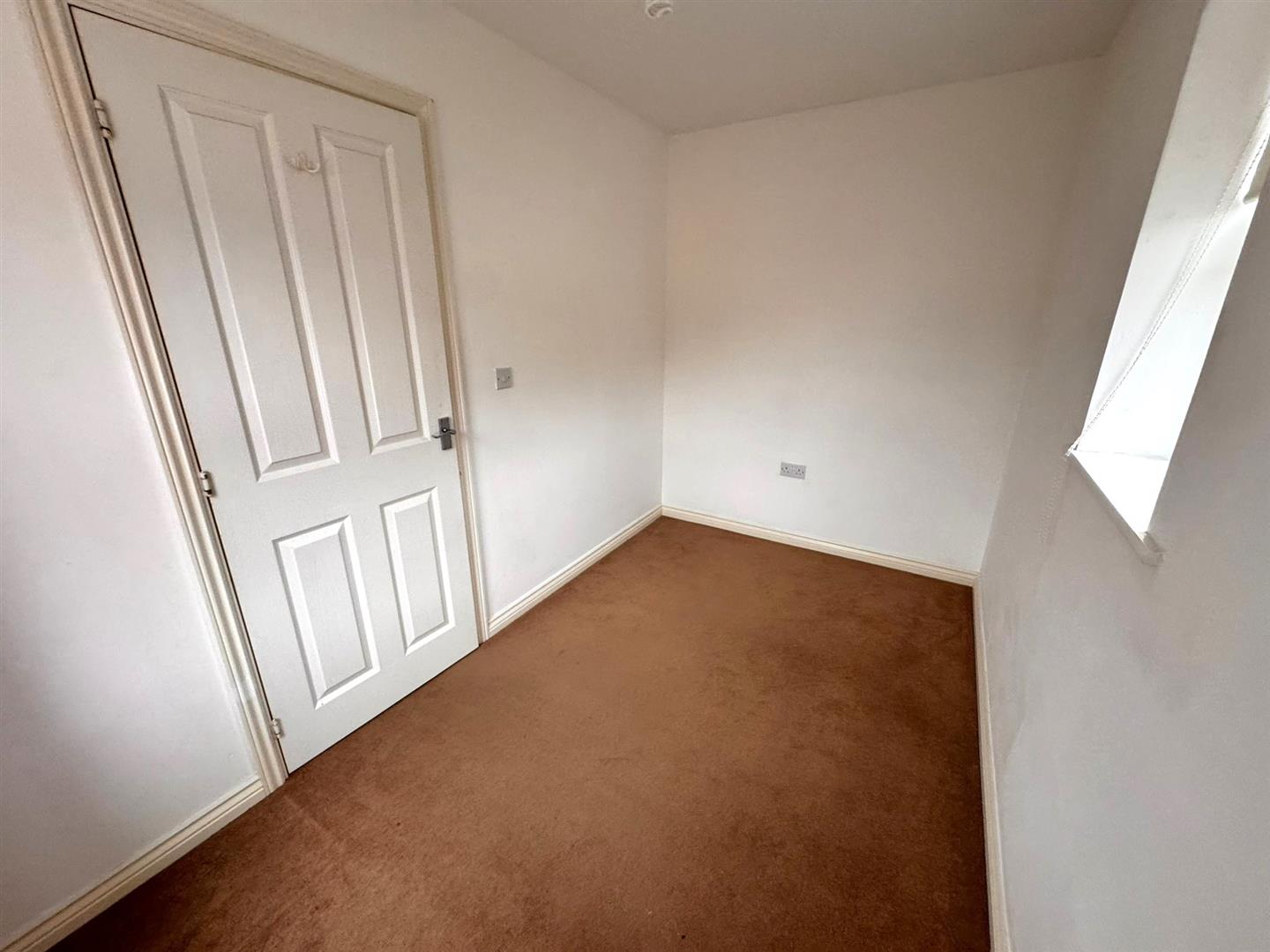 Arden Close, Corby