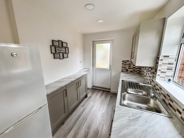 Westfields Road, Corby