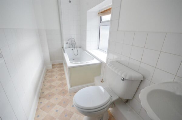 Main street, Middleton, Market Harborough