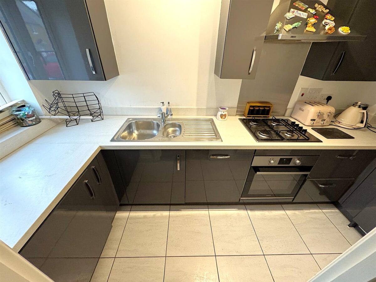 Snowdon Close, Corby