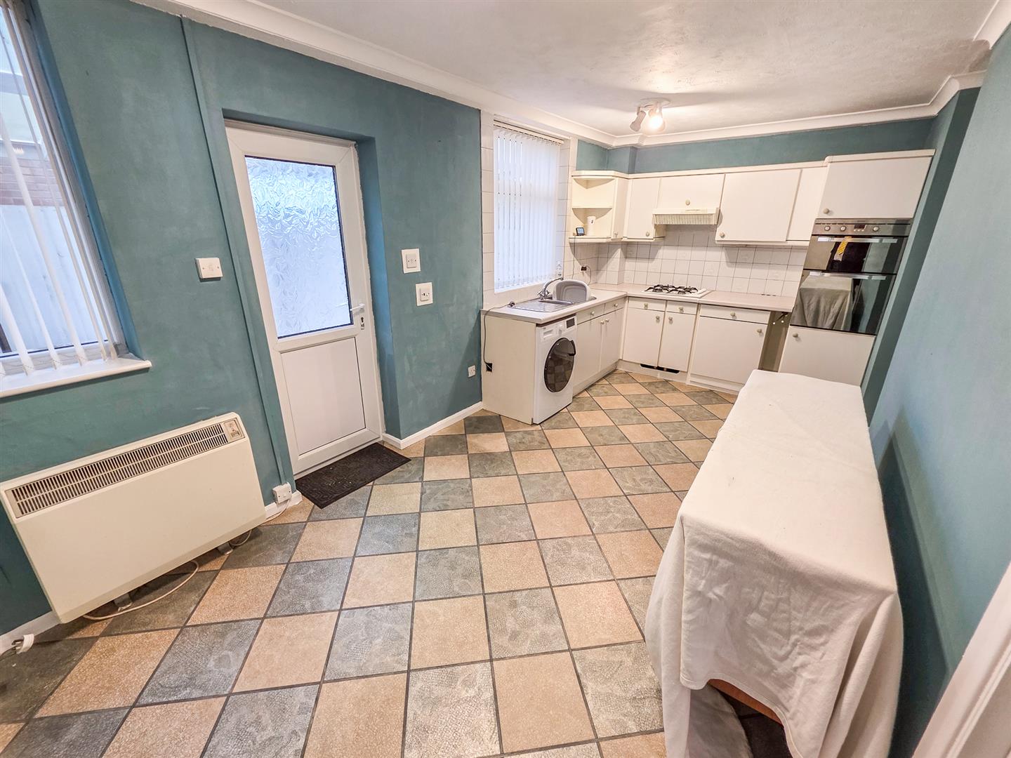 Howe Crescent, Corby