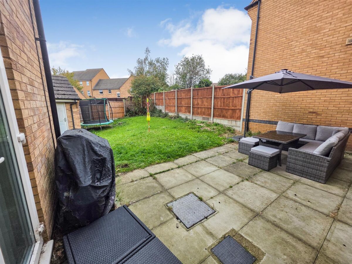 Kelso Close, Corby