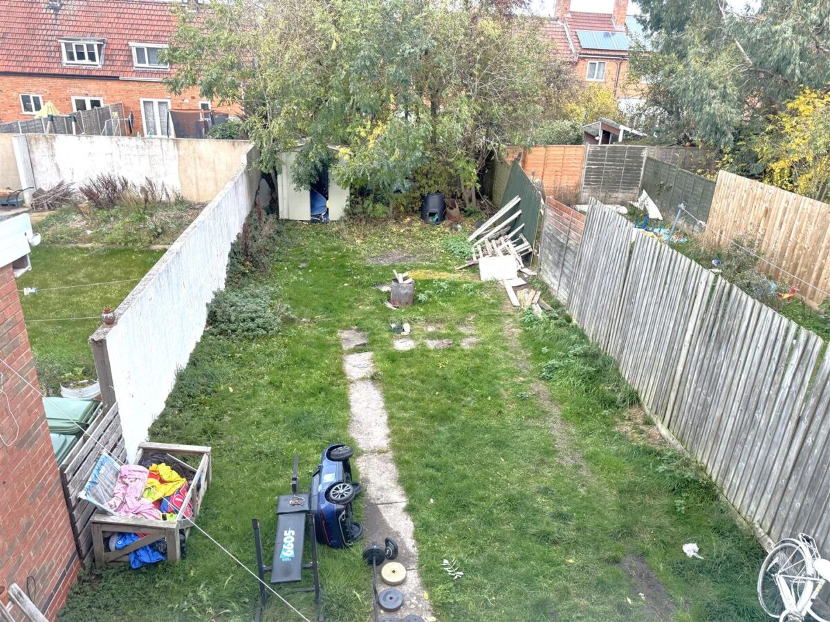 James Watt Avenue, Corby