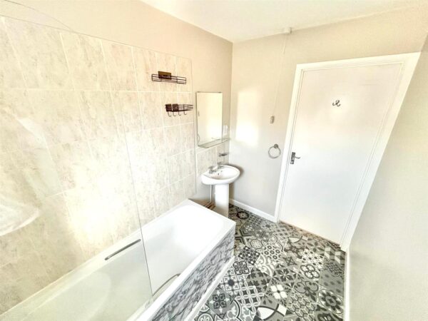 Langdale Grove, Corby