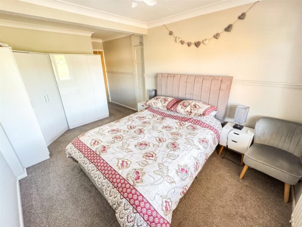 Chestnut Avenue, Corby