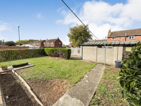 Cransley Gardens, Corby