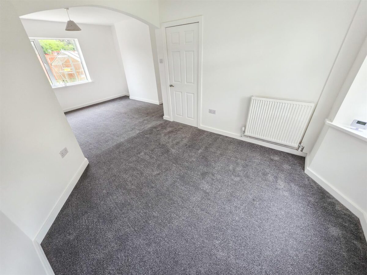 Westfields Road, Corby