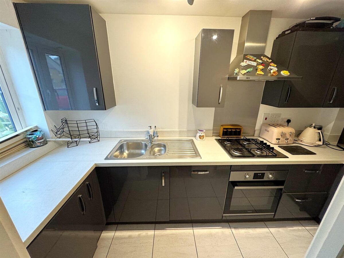 Snowdon Close, Corby