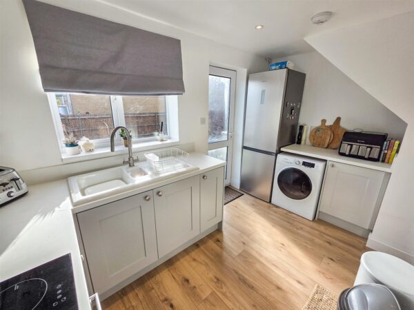 Charnwood Road, Corby