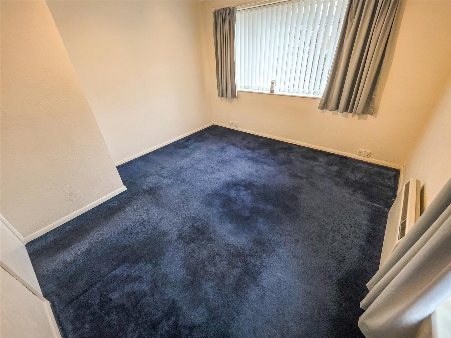 Howe Crescent, Corby