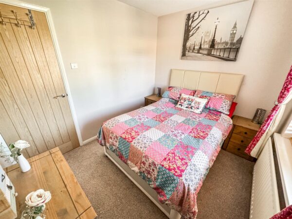 Chestnut Avenue, Corby