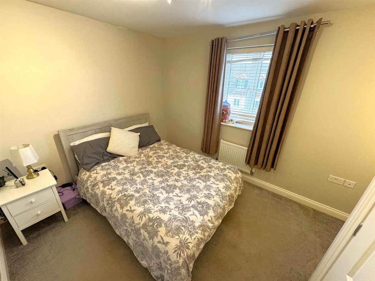 Snowdon Close, Corby