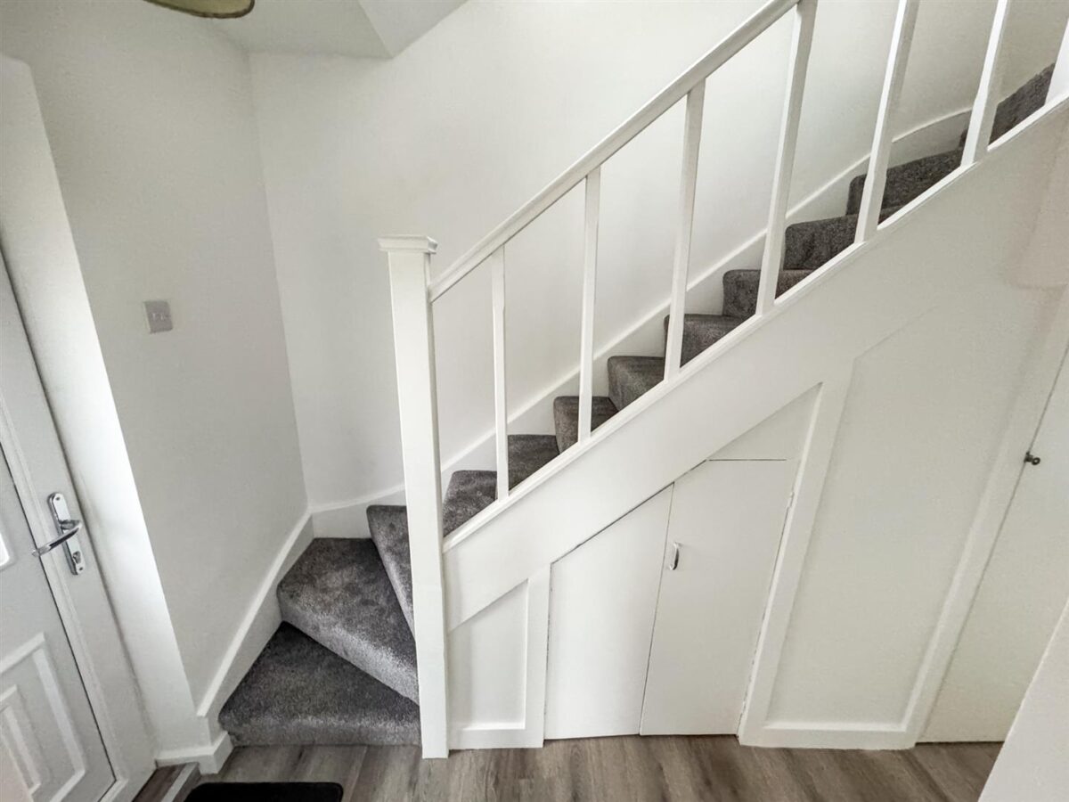 Westfields Road, Corby