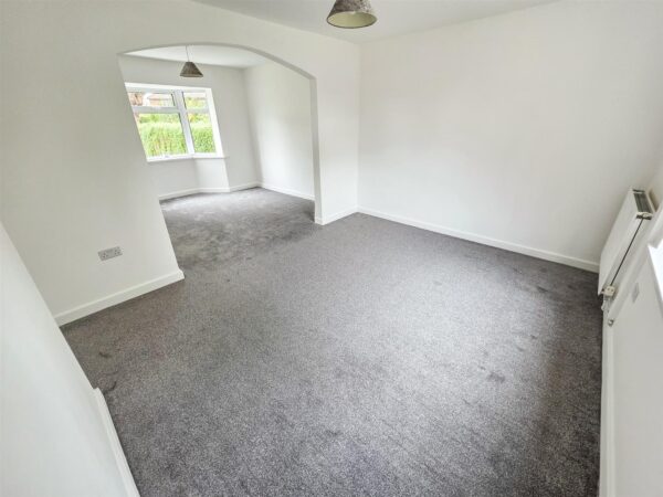 Westfields Road, Corby