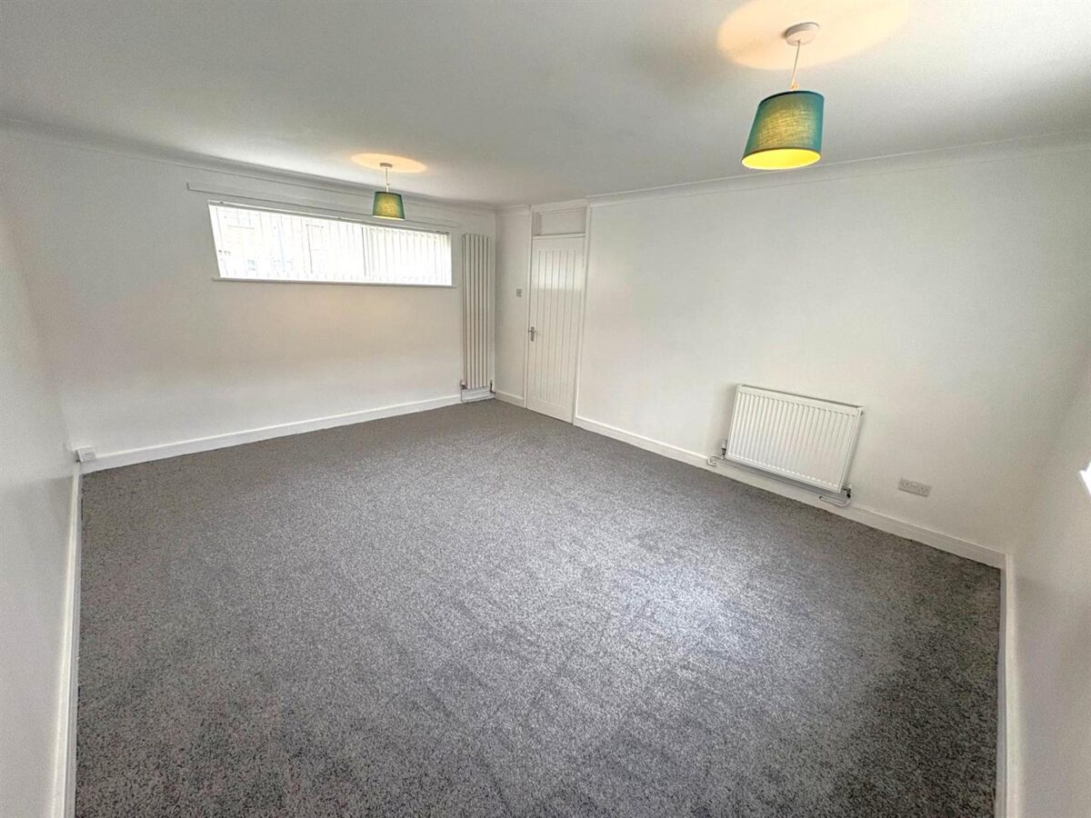 Brinkhill Walk, Corby