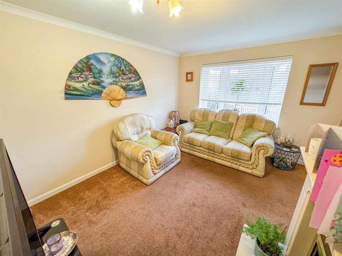 Seaton Crescent, Corby