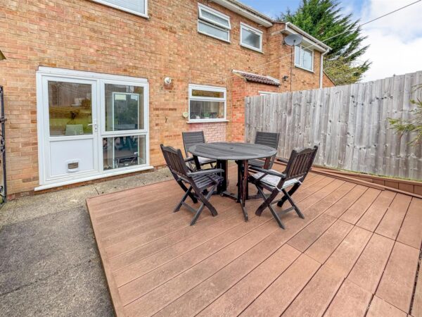 Seaton Crescent, Corby