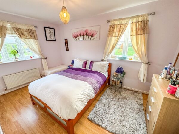 Chequers Close, Corby