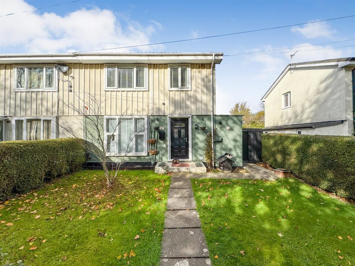 Welland Vale Close, Corby