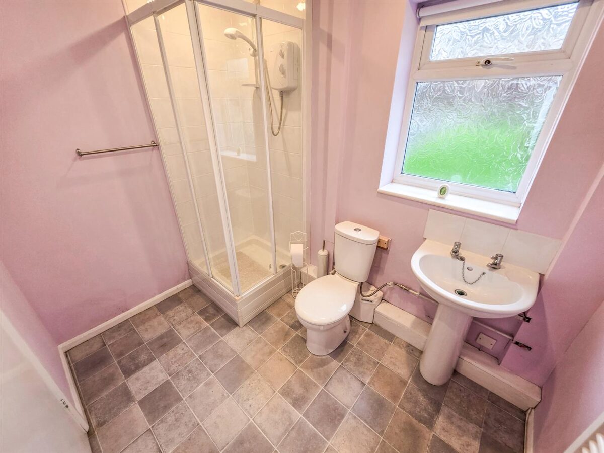 Howe Crescent, Corby